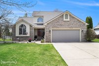 5451 Windermere Drive, Grand Blanc, MI 48439