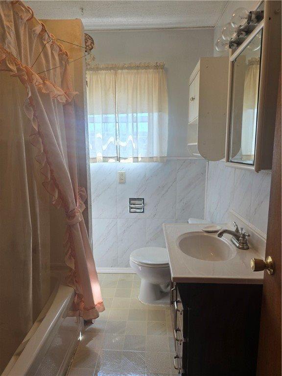 8 Spruce Street, Natrona, PA 15065