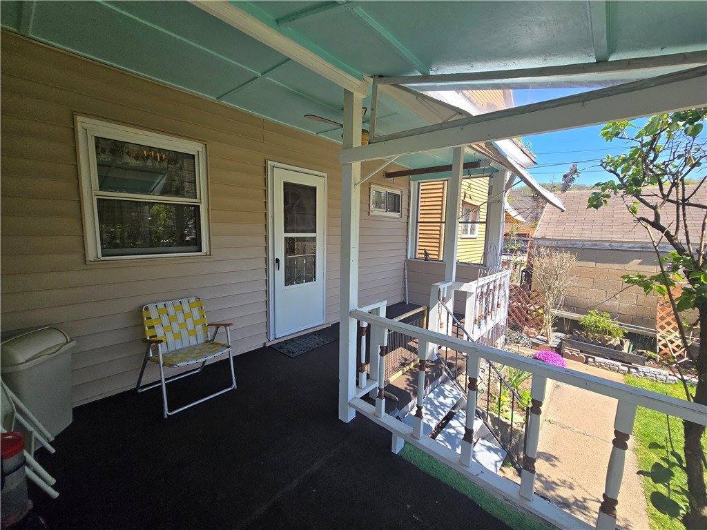 8 Spruce Street, Natrona, PA 15065