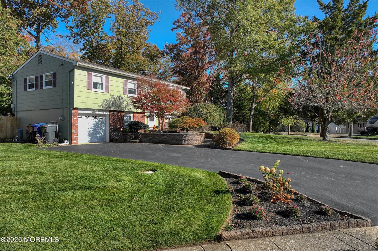 131 North Curtis Place, Toms River, NJ 08753