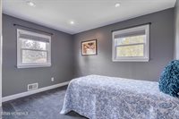 131 North Curtis Place, Toms River, NJ 08753