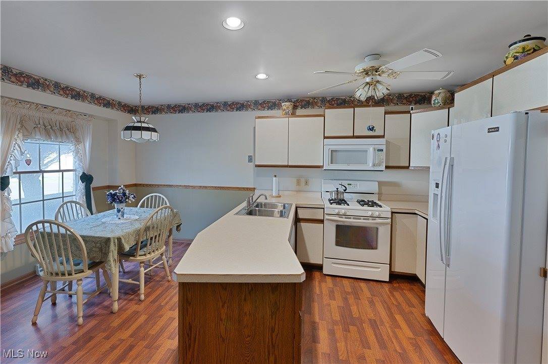 810 Southwestern Run, #19, Poland, OH 44514