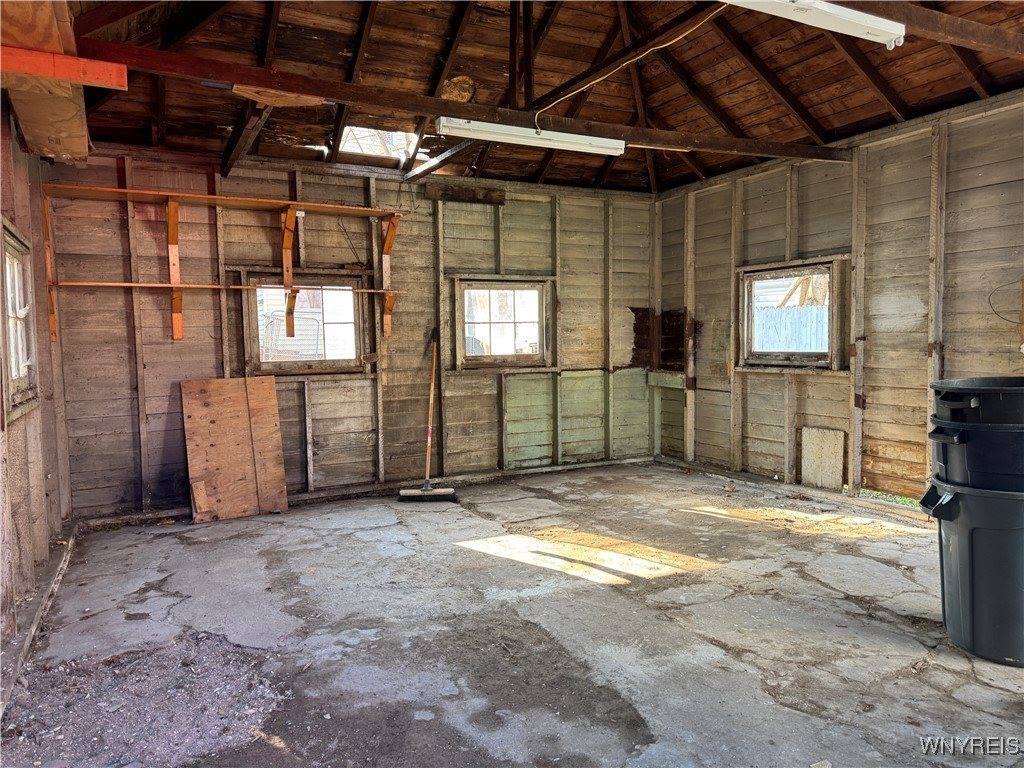 34 Dellinger Ave, Batavia-City, NY 14020