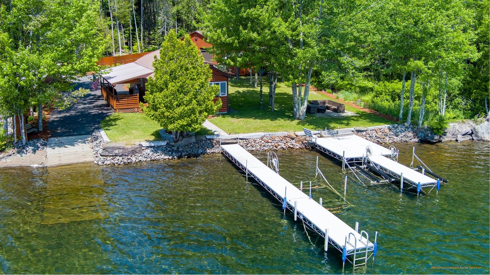 28 Valentine Lane, Dexter, ME 04930