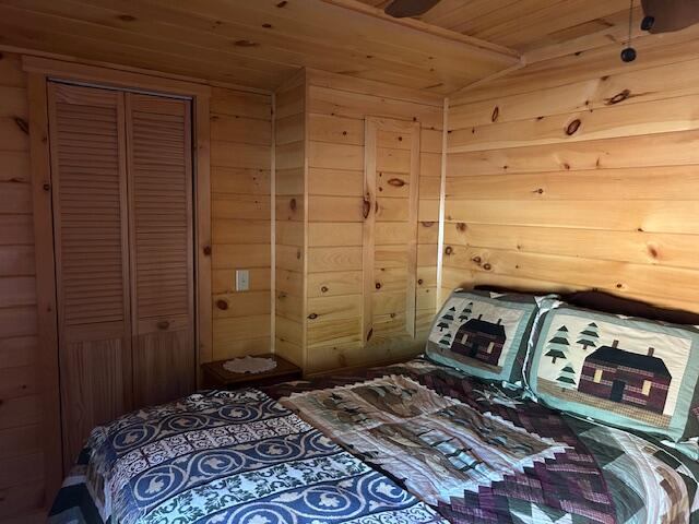 28 Valentine Lane, Dexter, ME 04930