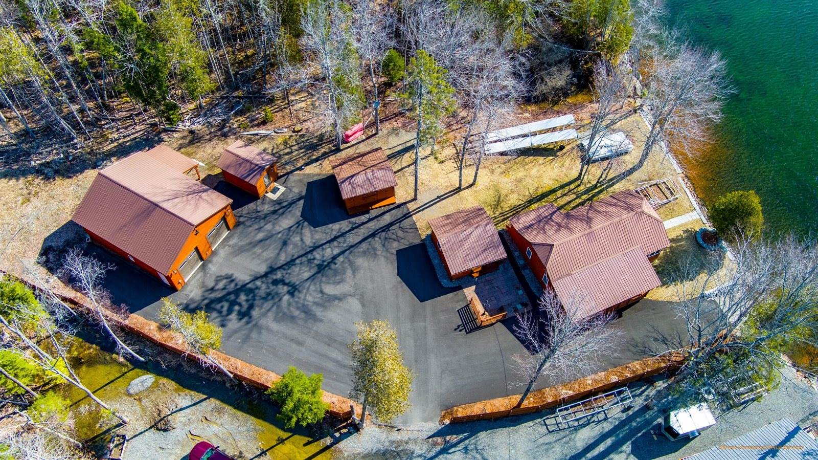 28 Valentine Lane, Dexter, ME 04930