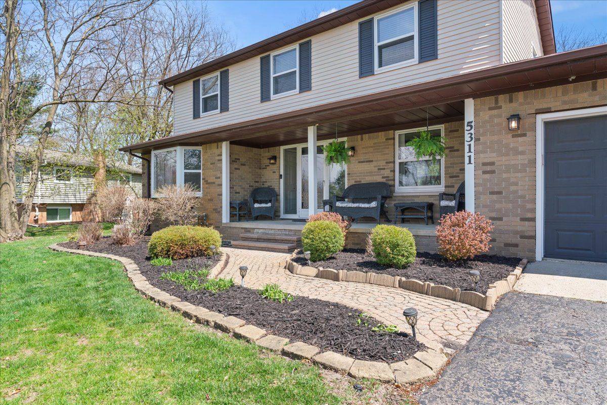 5311 Red Fox Drive, BrightonTownship_Livingston, MI 48114