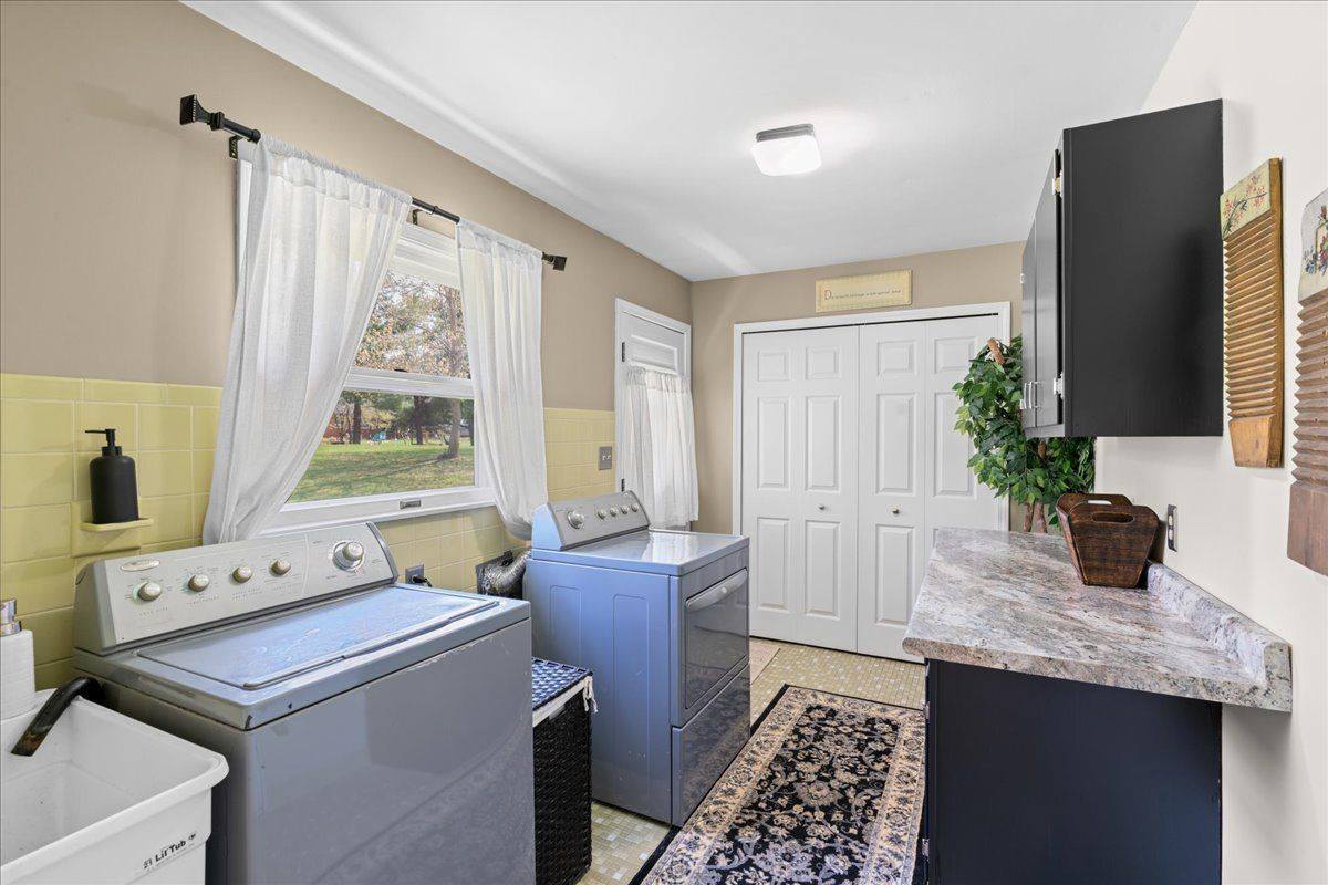 5311 Red Fox Drive, BrightonTownship_Livingston, MI 48114