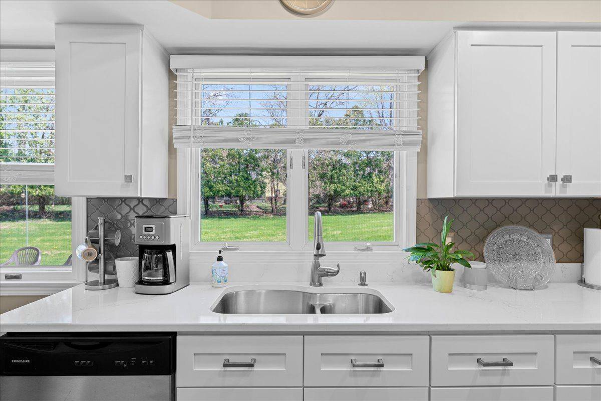 5311 Red Fox Drive, BrightonTownship_Livingston, MI 48114