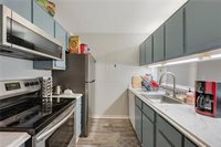 529 Southwest Parkway, College Station, TX 77840