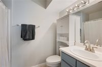 529 Southwest Parkway, College Station, TX 77840