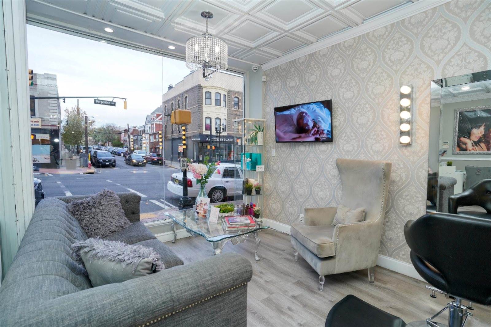 6607 Bergenline Ave, West New York, NJ 07093