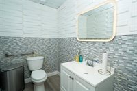 6607 Bergenline Ave, West New York, NJ 07093