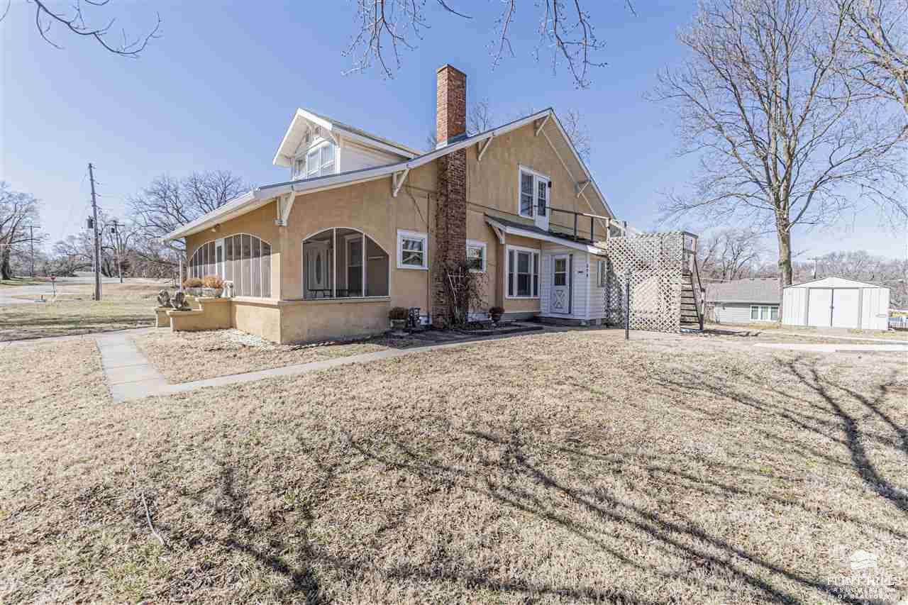 215 16th Street, Ogden, KS 66517