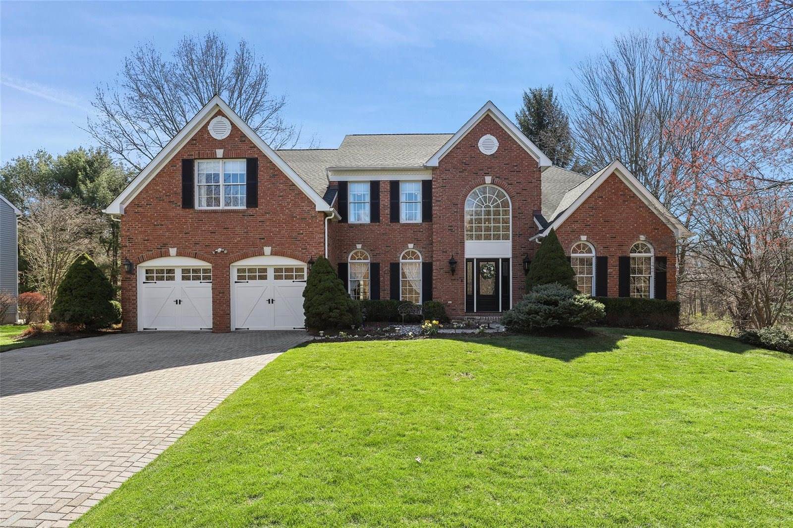 2 Stratford Drive, Mount Kisco, NY 10549