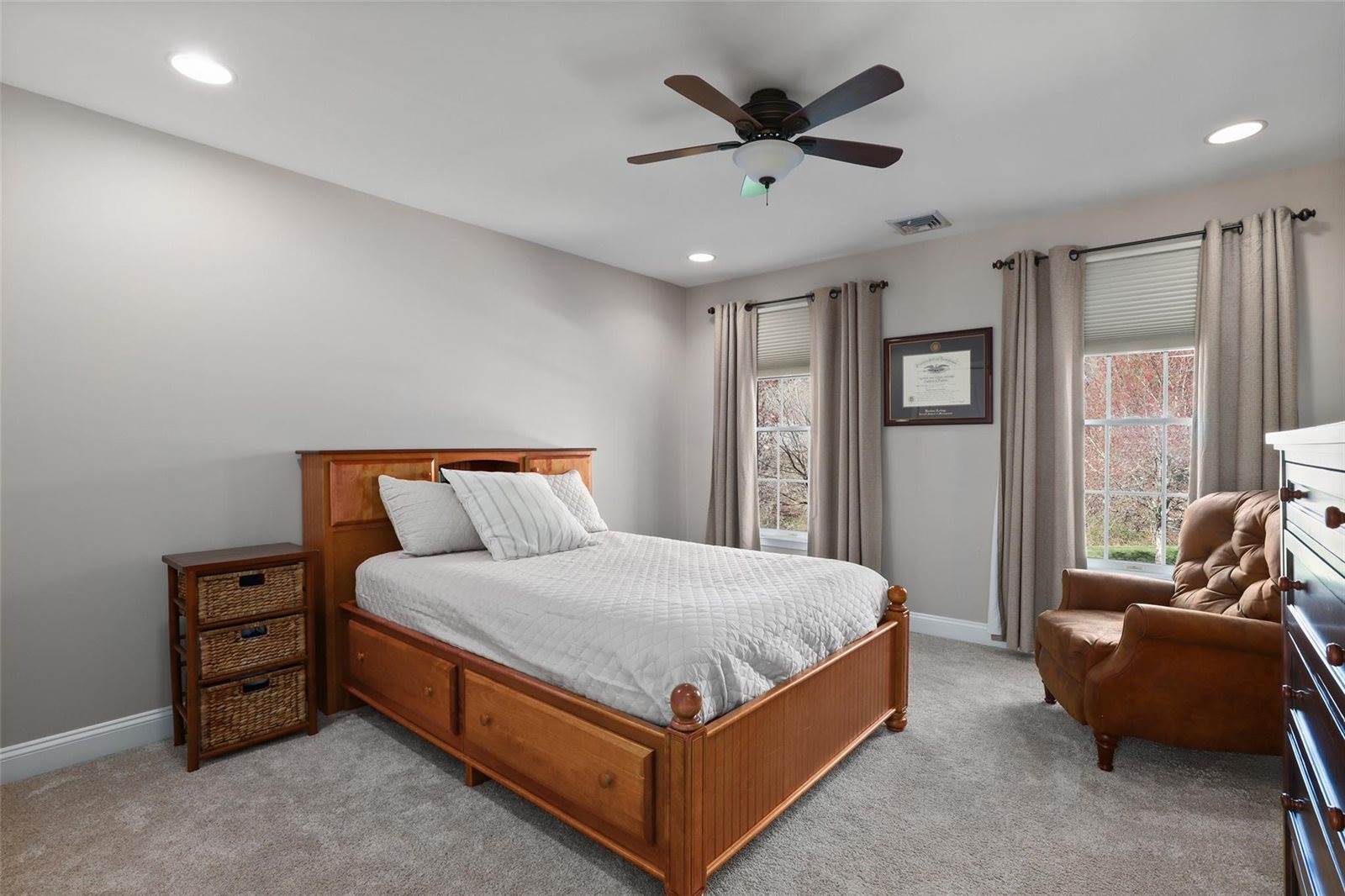 2 Stratford Drive, Mount Kisco, NY 10549