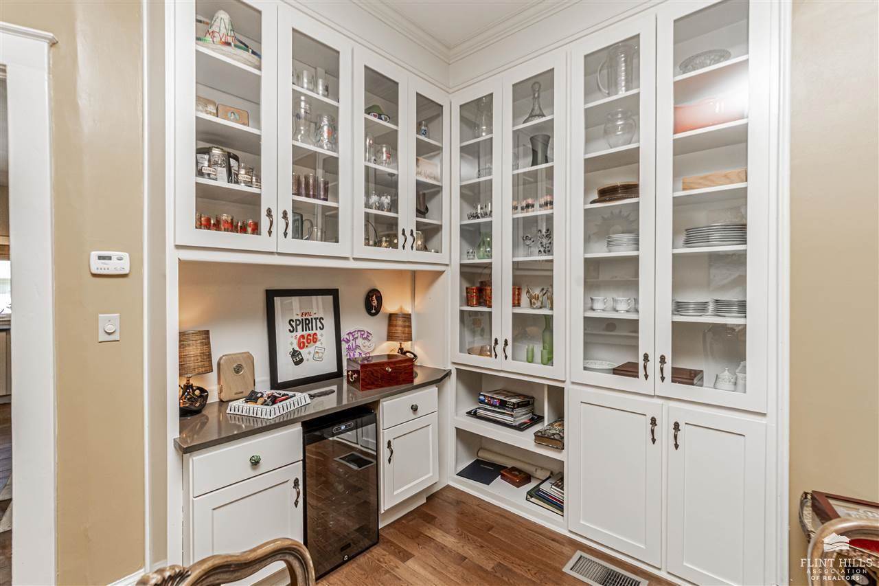 1204 North Buckeye Avenue, Abilene, KS 67410