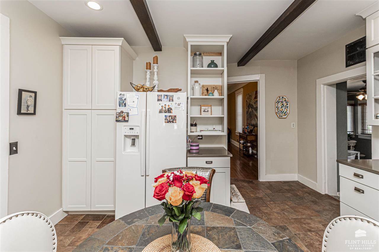 1204 North Buckeye Avenue, Abilene, KS 67410