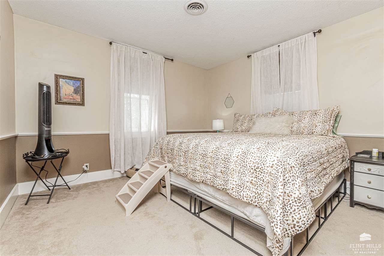 1204 North Buckeye Avenue, Abilene, KS 67410