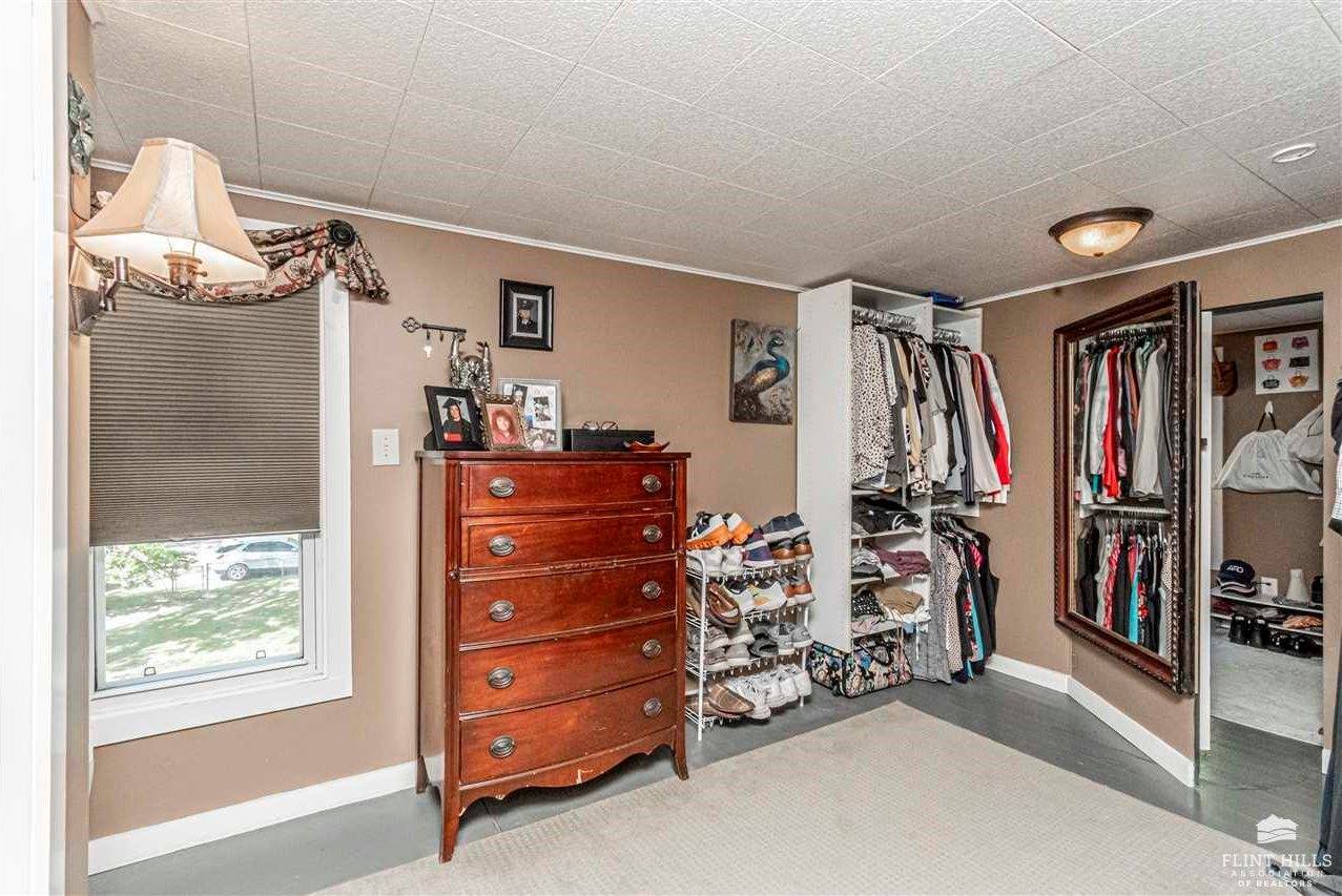 1204 North Buckeye Avenue, Abilene, KS 67410