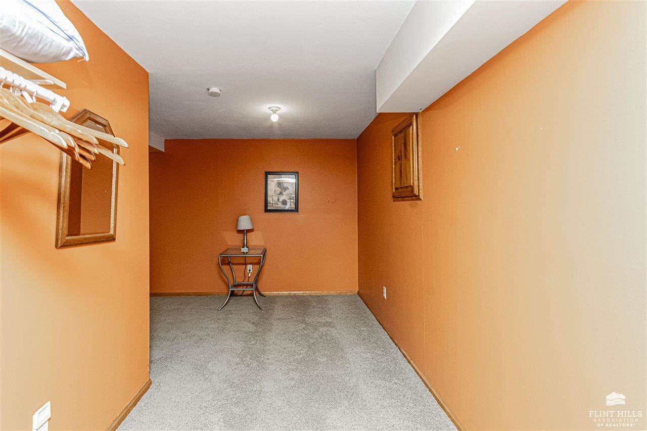 1204 North Buckeye Avenue, Abilene, KS 67410