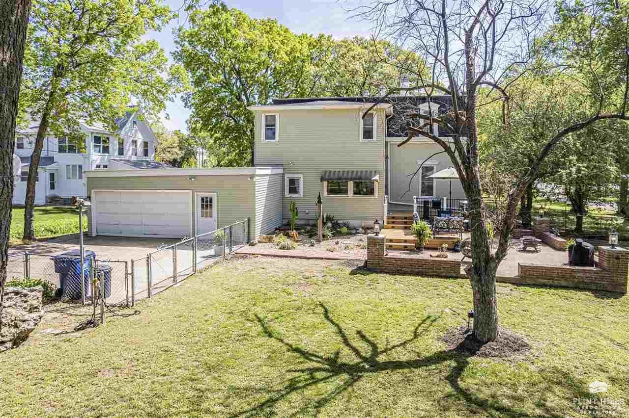 1204 North Buckeye Avenue, Abilene, KS 67410