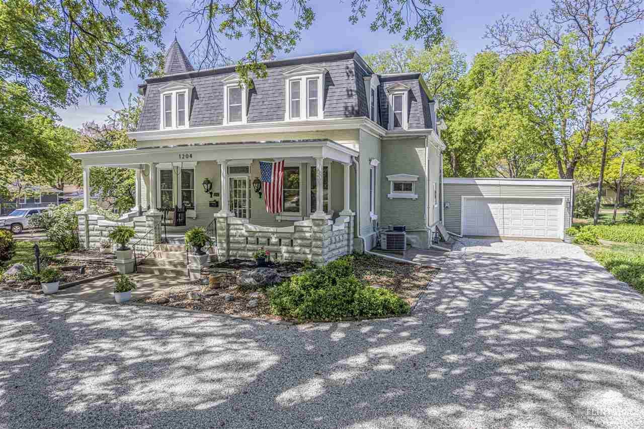 1204 North Buckeye Avenue, Abilene, KS 67410