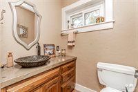 1204 North Buckeye Avenue, Abilene, KS 67410