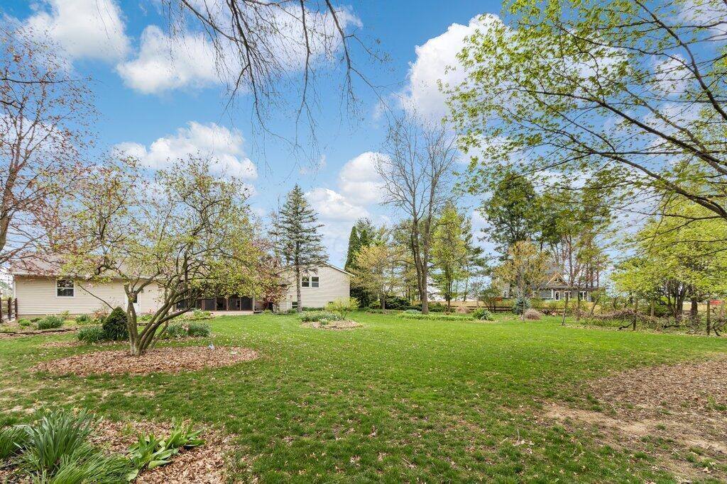 4080 Alton Darby Creek Road, Hilliard, OH 43026