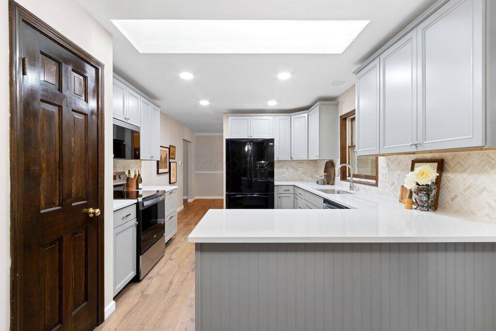 4080 Alton Darby Creek Road, Hilliard, OH 43026