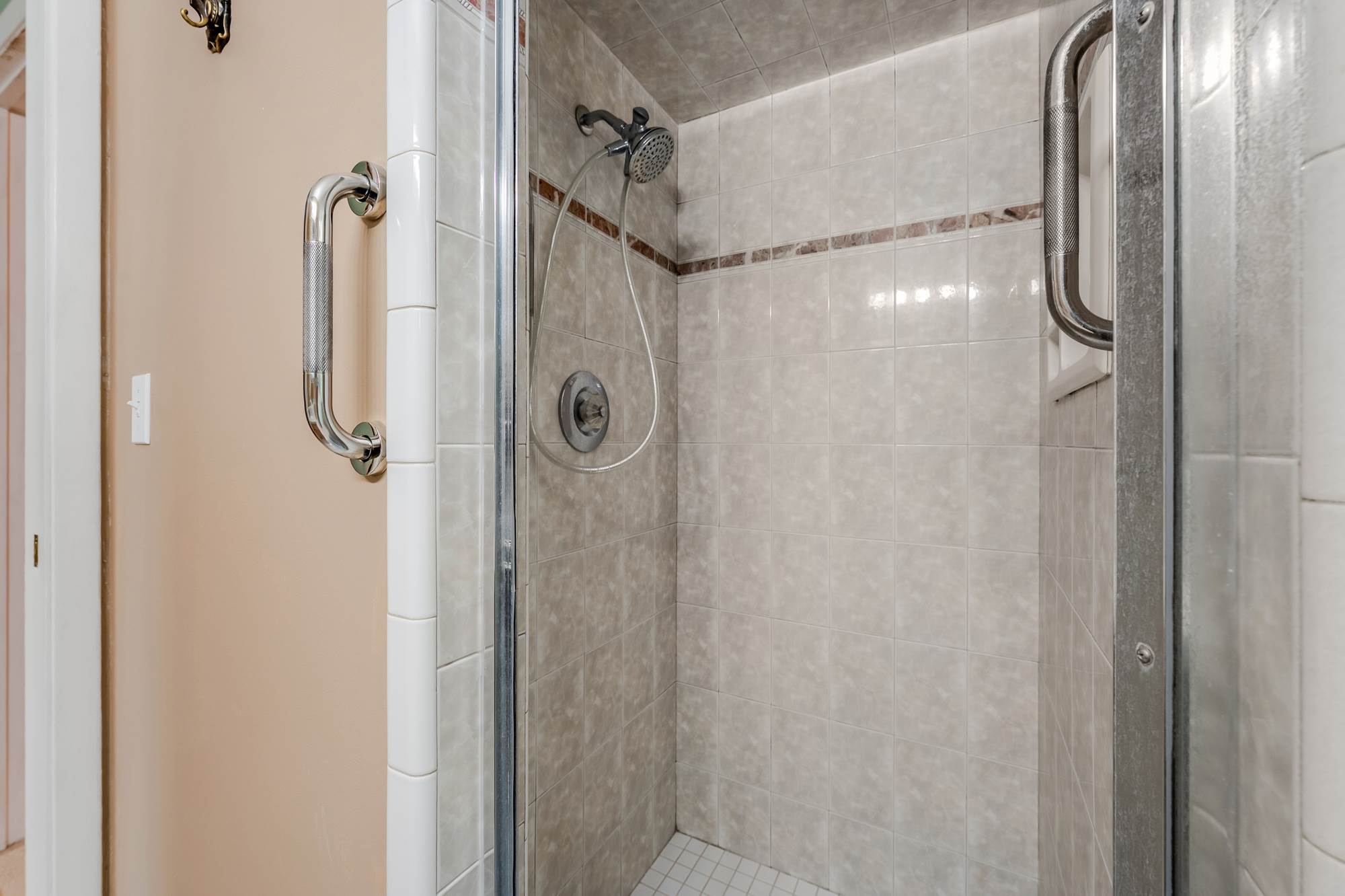 2432 Compadre Drive, Santa Rosa, CA 95405