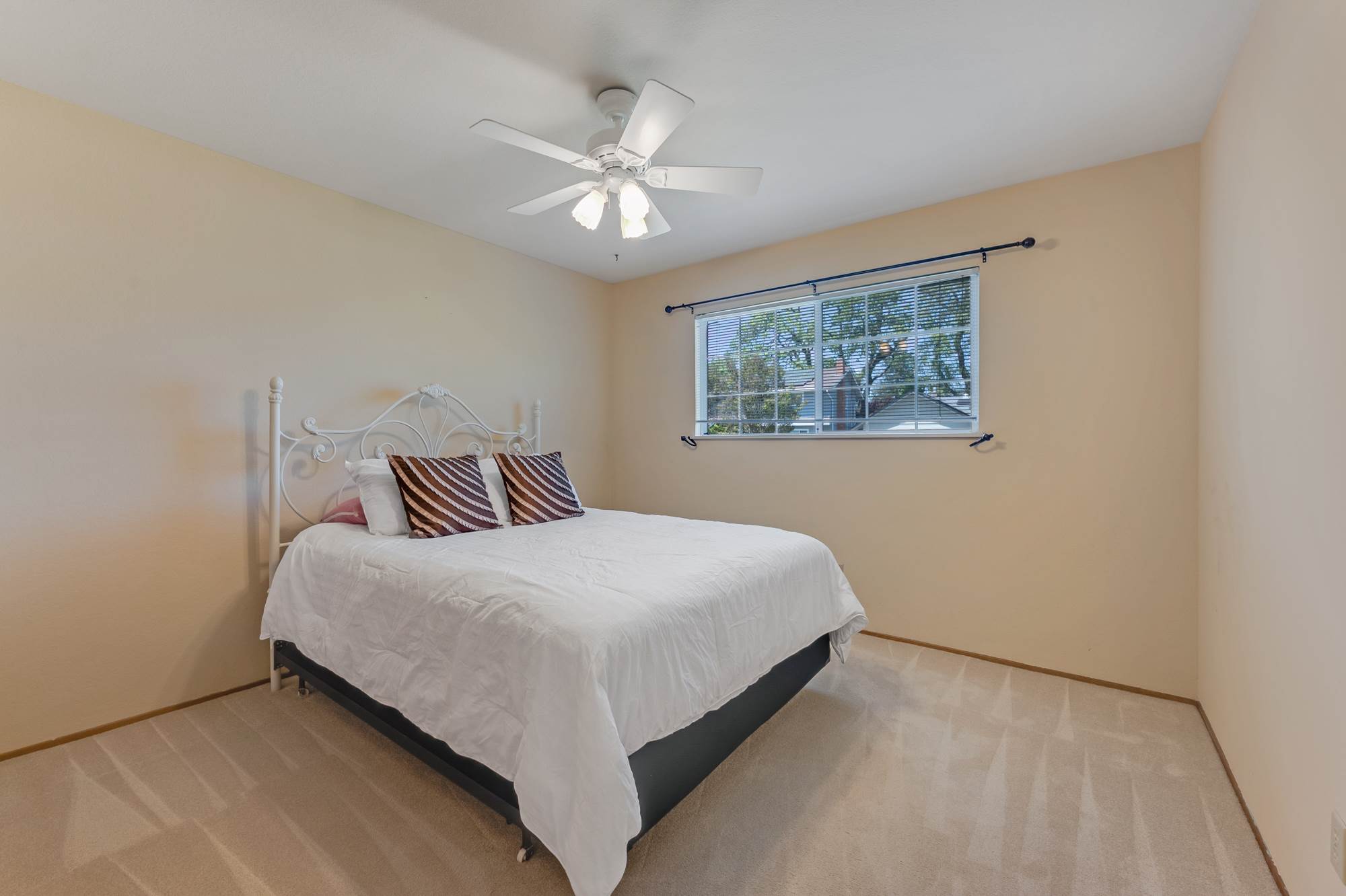 2432 Compadre Drive, Santa Rosa, CA 95405