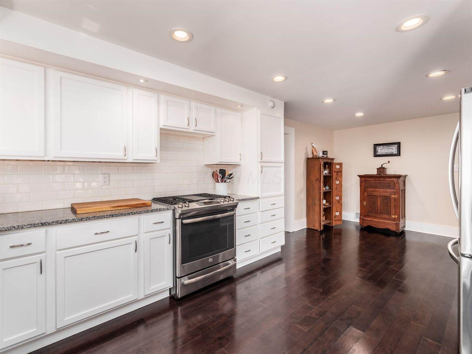 261 North Chillicothe Street, Plain City, OH 43064