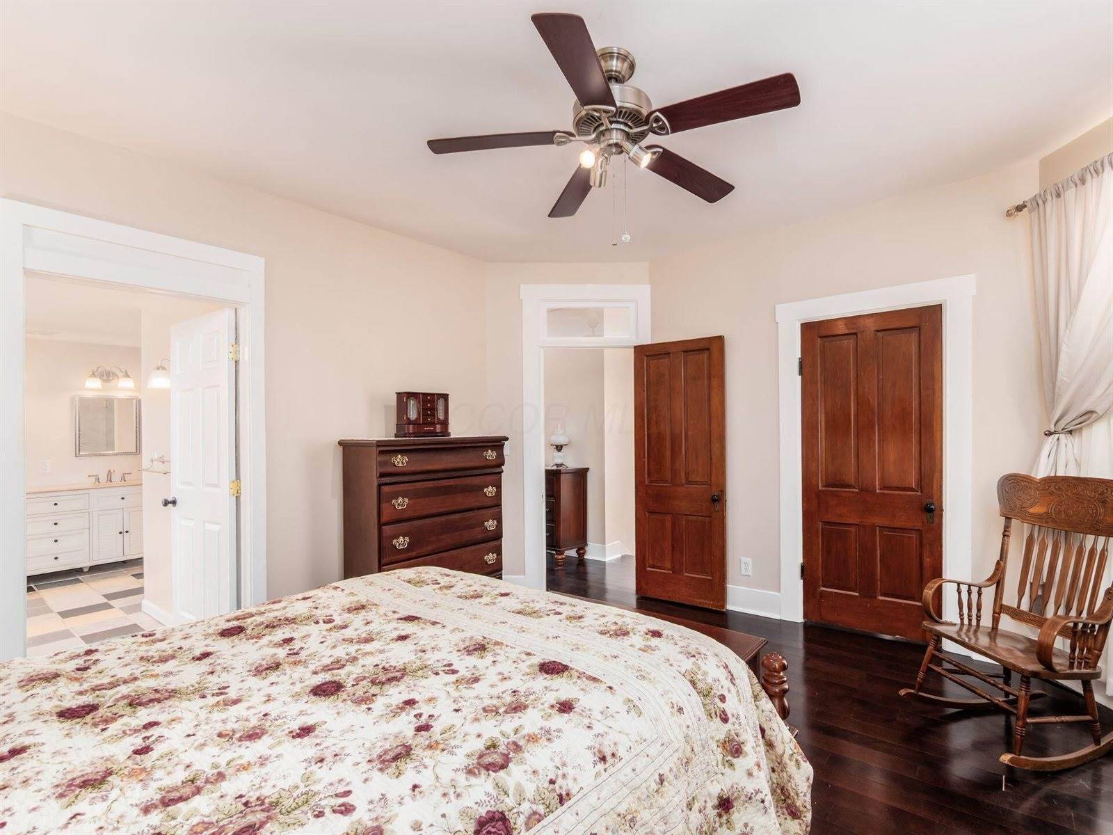 261 North Chillicothe Street, Plain City, OH 43064