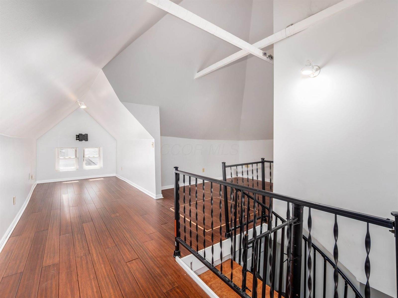 261 North Chillicothe Street, Plain City, OH 43064