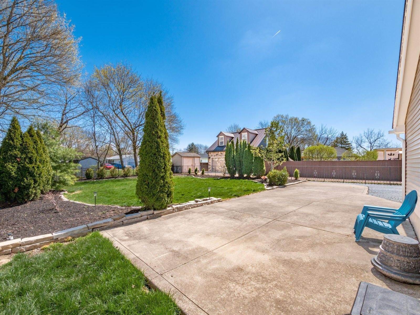 261 North Chillicothe Street, Plain City, OH 43064