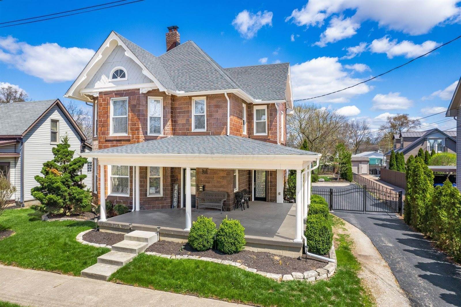 261 North Chillicothe Street, Plain City, OH 43064