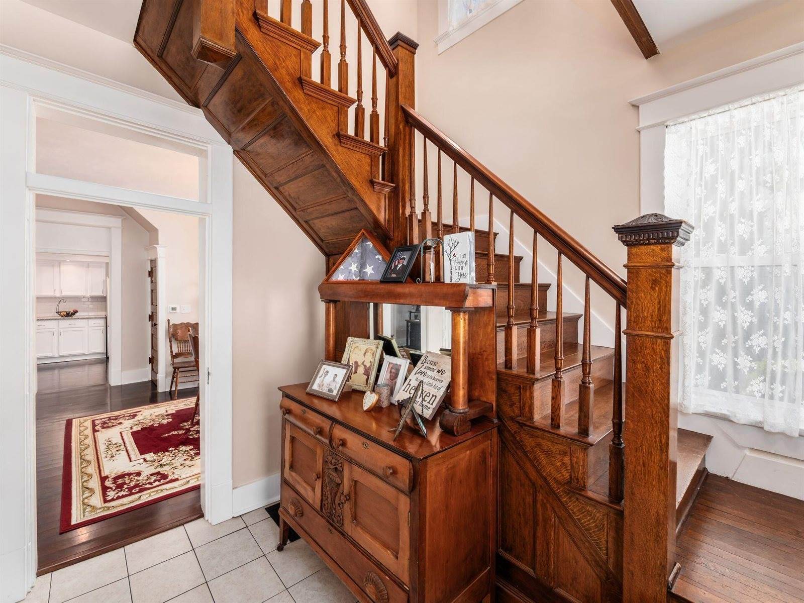 261 North Chillicothe Street, Plain City, OH 43064