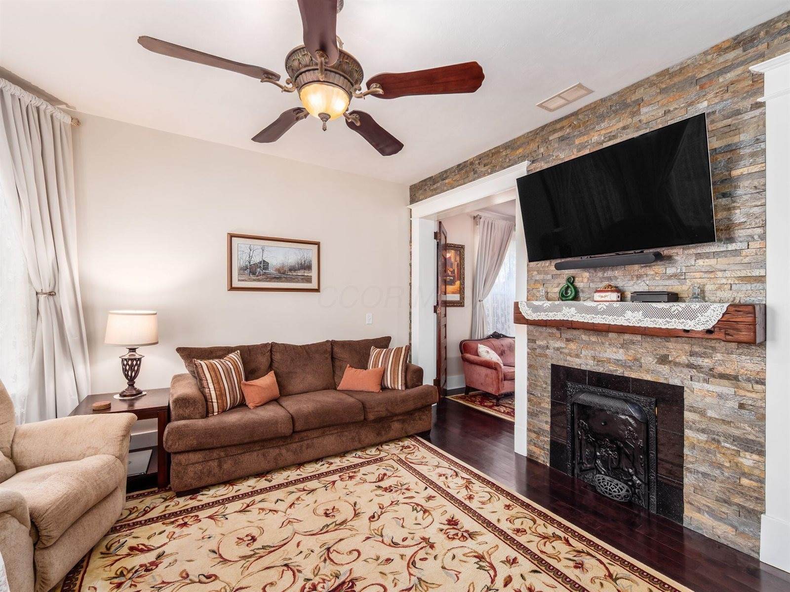 261 North Chillicothe Street, Plain City, OH 43064