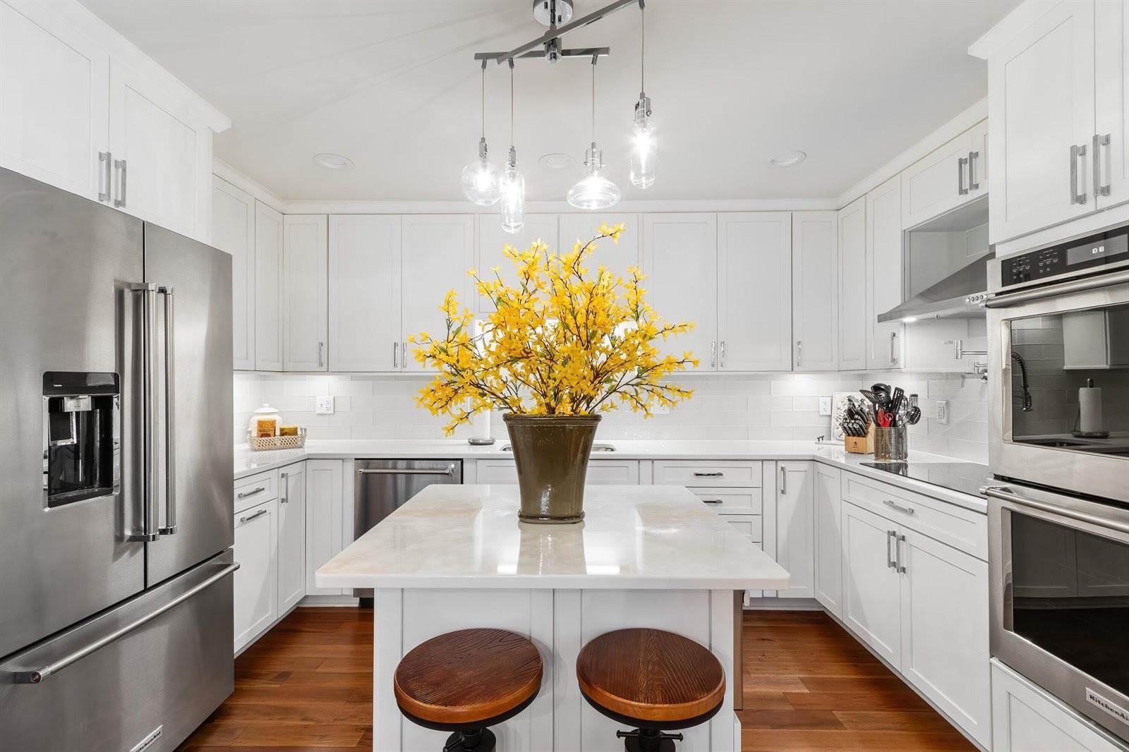 130 Saint Julien Street, #27B, Worthington, OH 43085