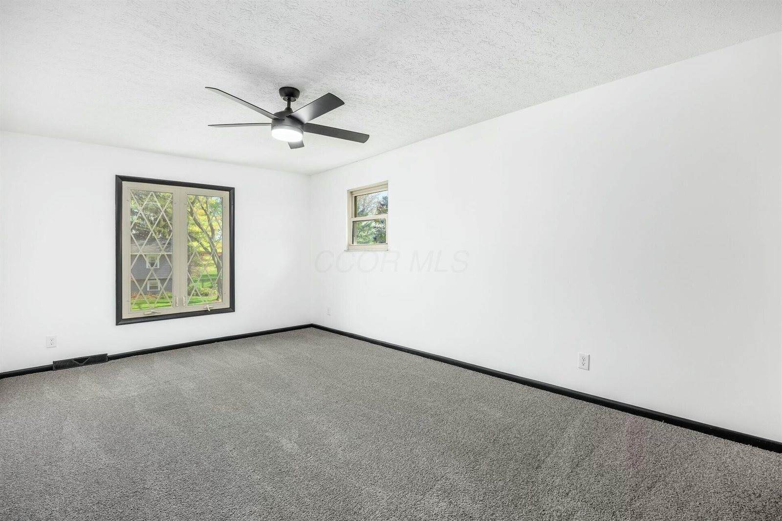 1619 Valley Crest Drive, Columbus, OH 43228