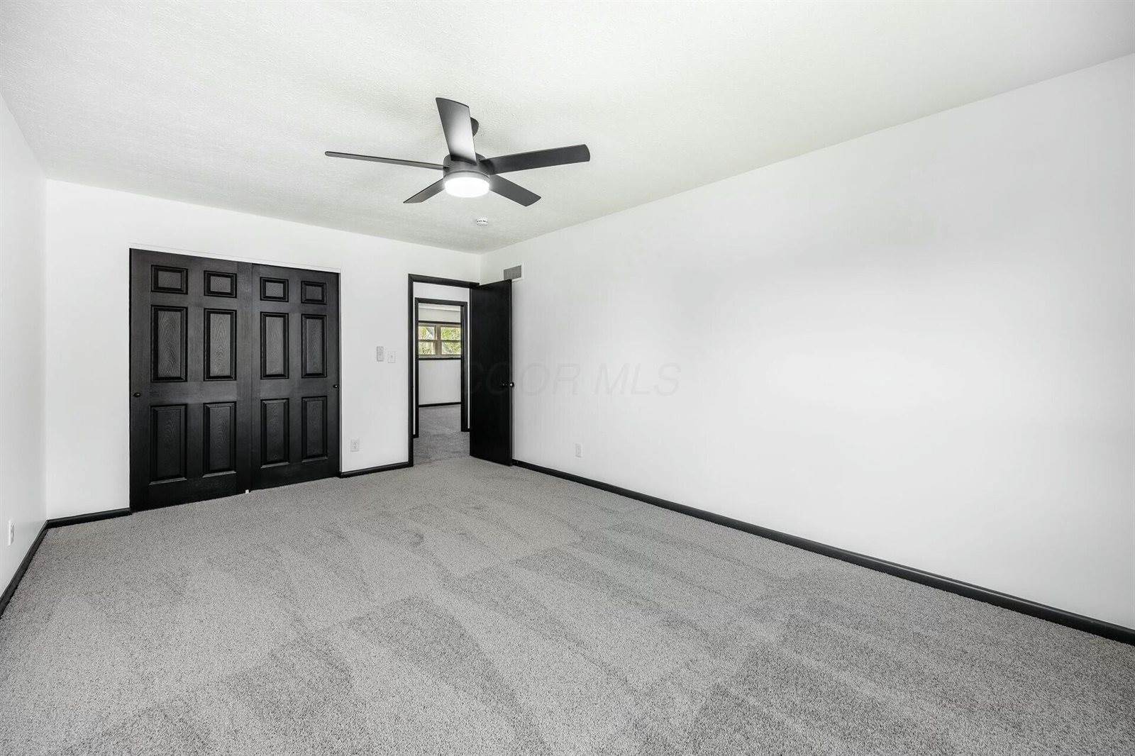 1619 Valley Crest Drive, Columbus, OH 43228