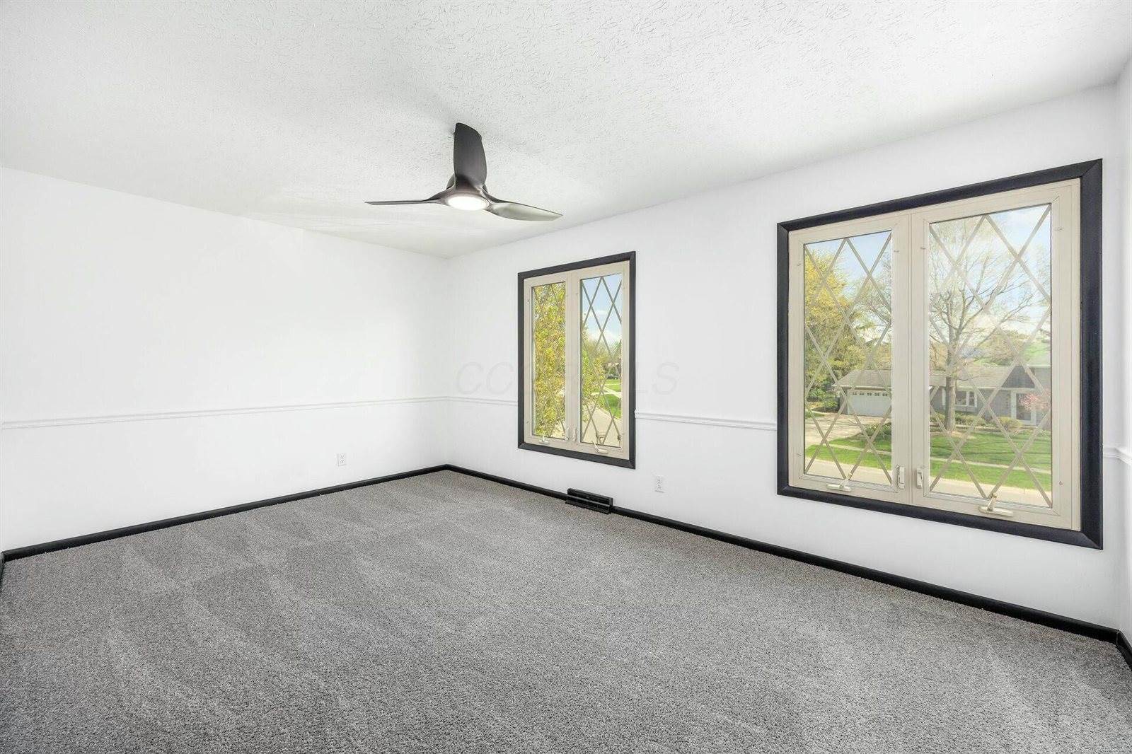 1619 Valley Crest Drive, Columbus, OH 43228