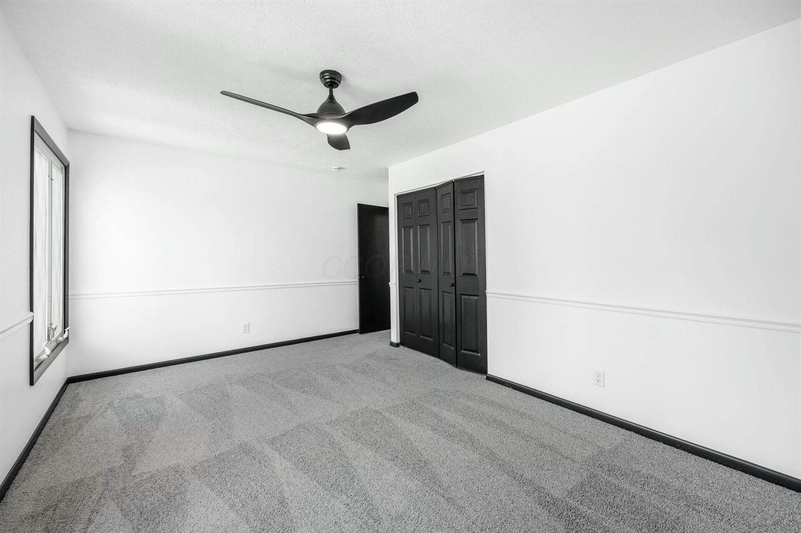 1619 Valley Crest Drive, Columbus, OH 43228