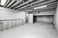 1619 Valley Crest Drive, Columbus, OH 43228