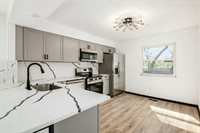 3061 Louise Avenue, Grove City, OH 43123