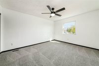 3061 Louise Avenue, Grove City, OH 43123