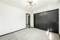 3061 Louise Avenue, Grove City, OH 43123