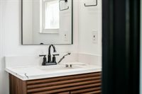 3061 Louise Avenue, Grove City, OH 43123