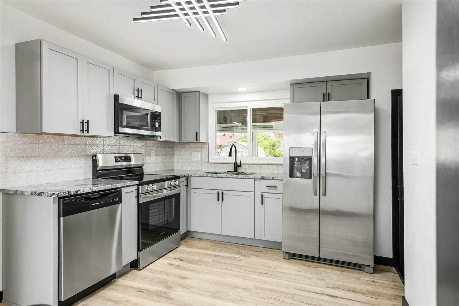 1148 South Yearling Road, Columbus, OH 43227